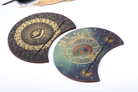 Καλή τιμή. Πλαστικές κάρτες με επικάλυψη σε απευθείας σύνδεση